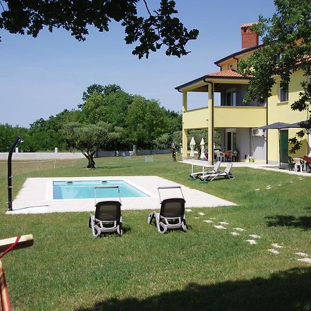Villanova Apartments 포레치 객실 사진
