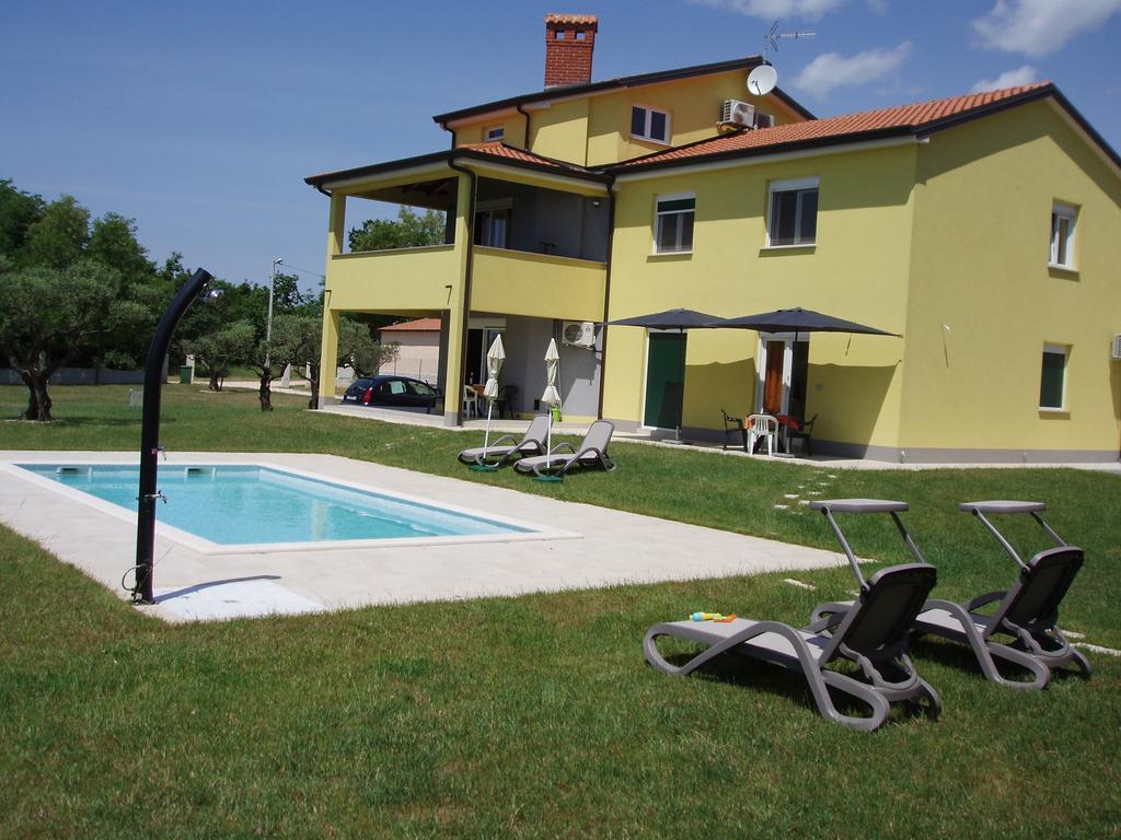 Villanova Apartments 포레치 외부 사진